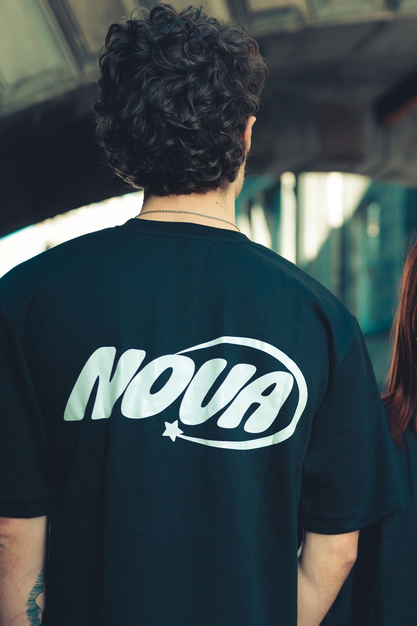 SIG OVERSIZED NOVA TEE